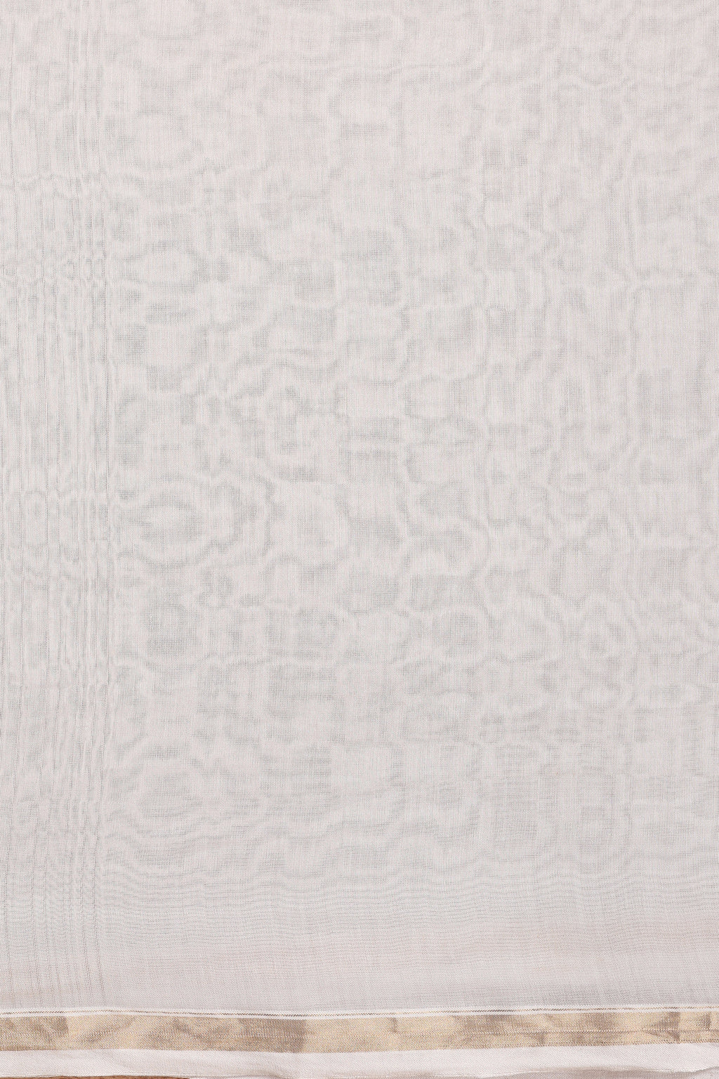 “Aanvi” (आन्वी) – meaning kind, nurturing