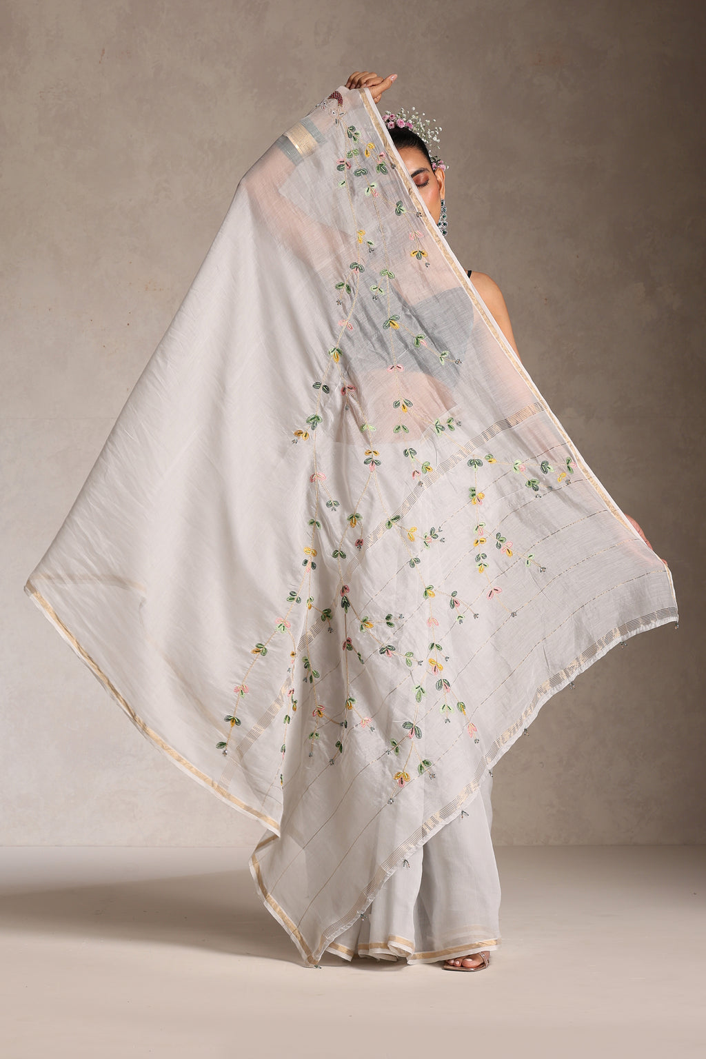 “Aanvi” (आन्वी) – meaning kind, nurturing