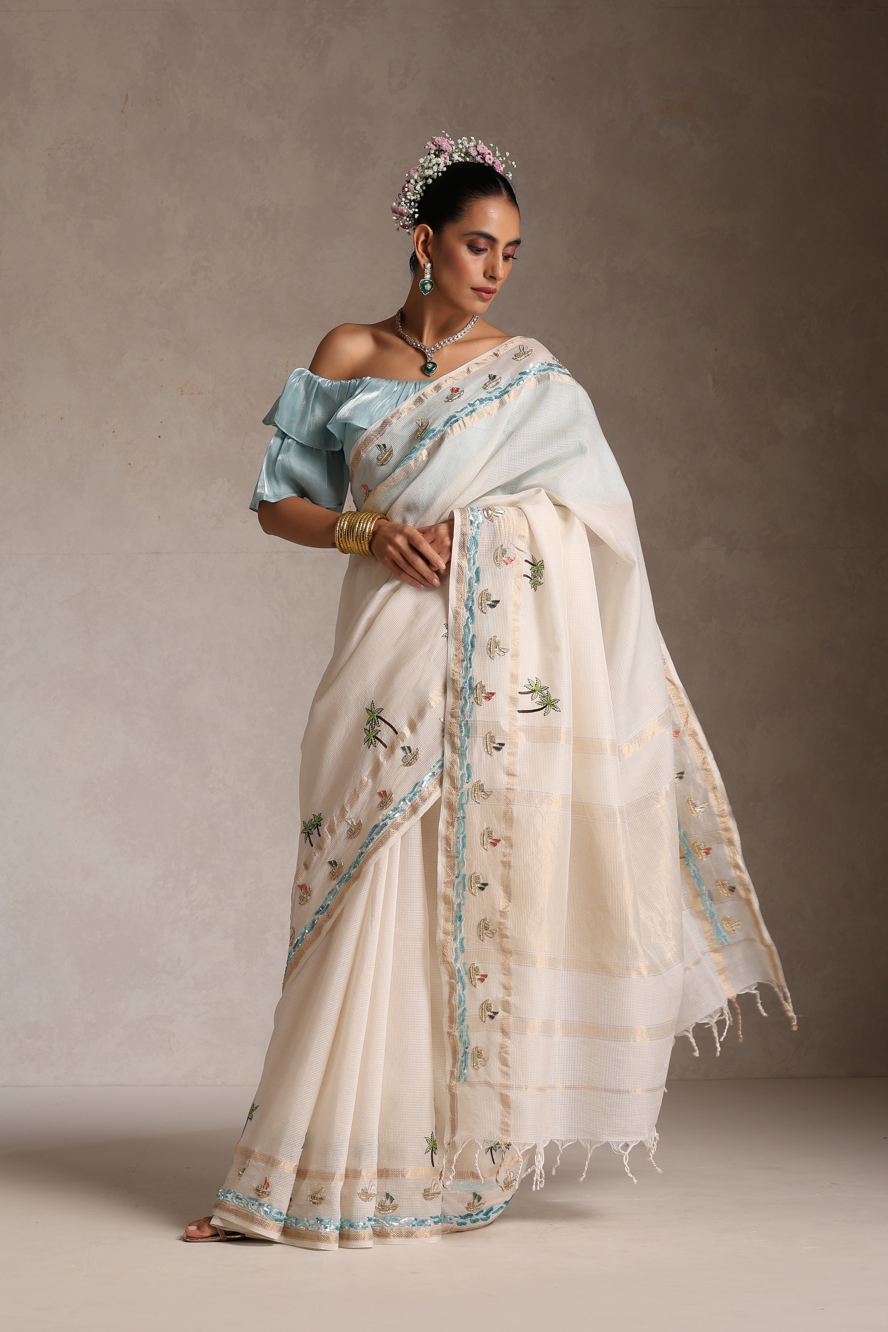 Taraangini” (तरंगिनी) – Meaning: “She who flows in waves.”