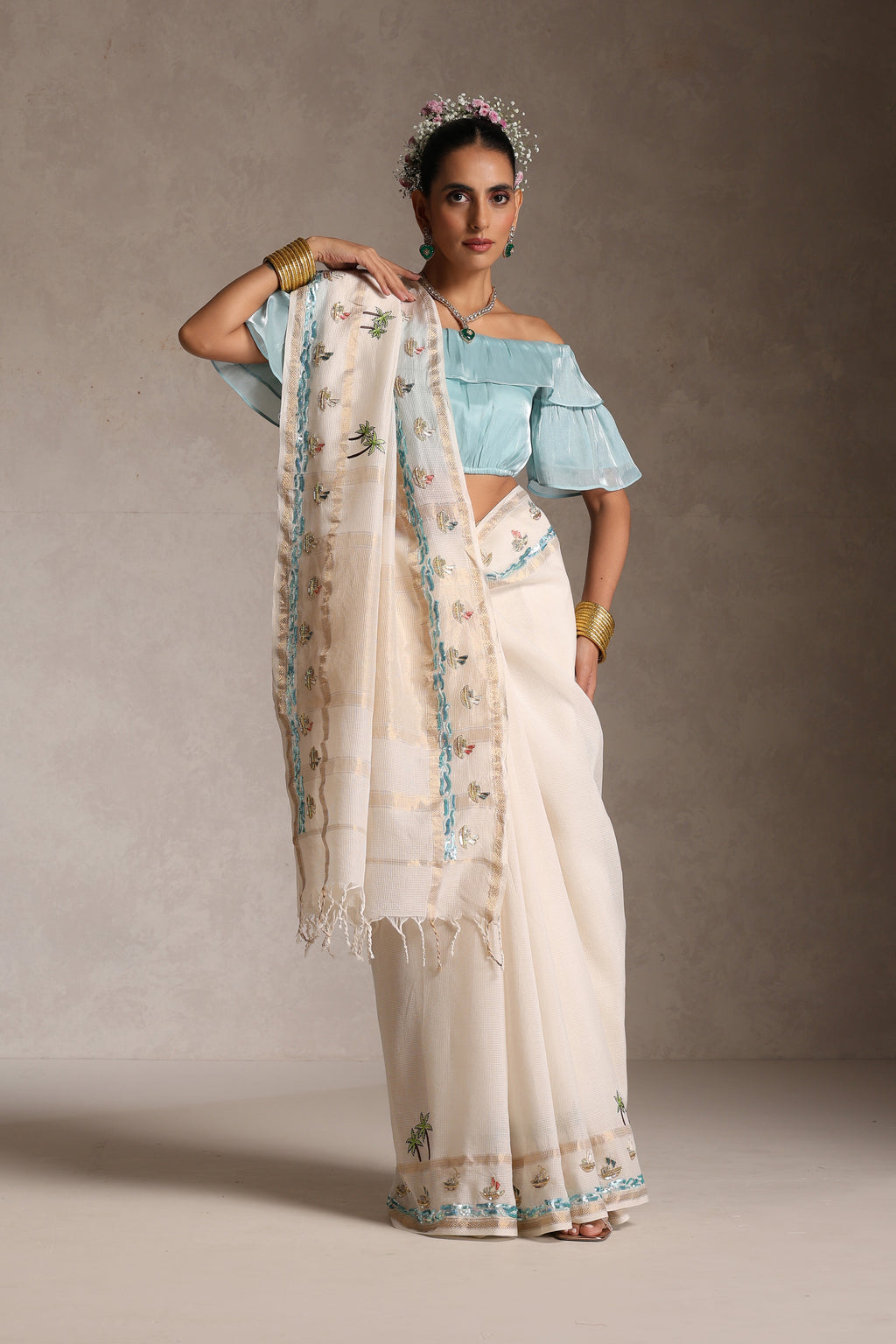 Taraangini” (तरंगिनी) – Meaning: “She who flows in waves.”