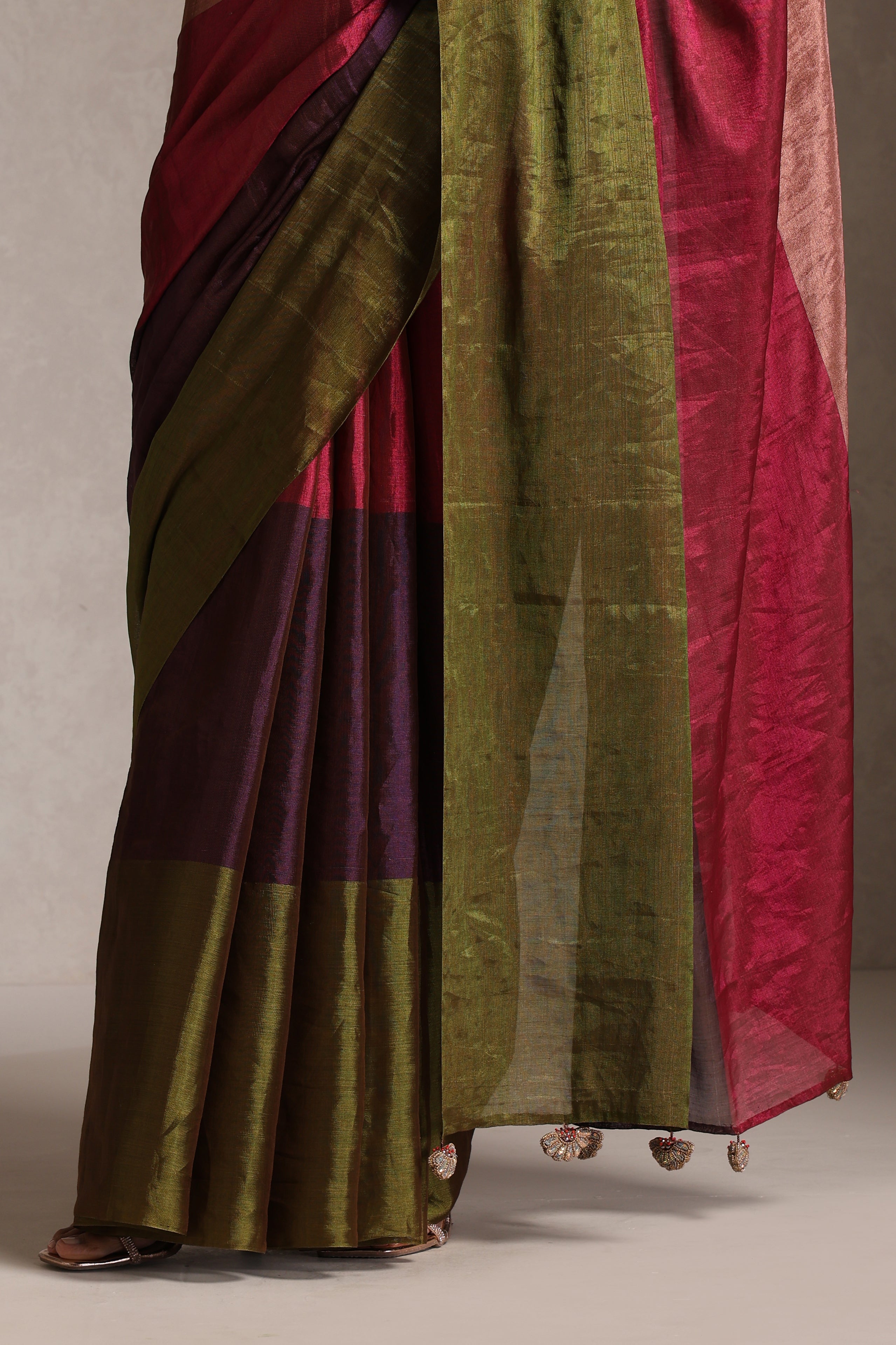 Mṛttikā (मृत्तिका) –“Of the earth”- Celebrating earthy artistry and craftsmanship.